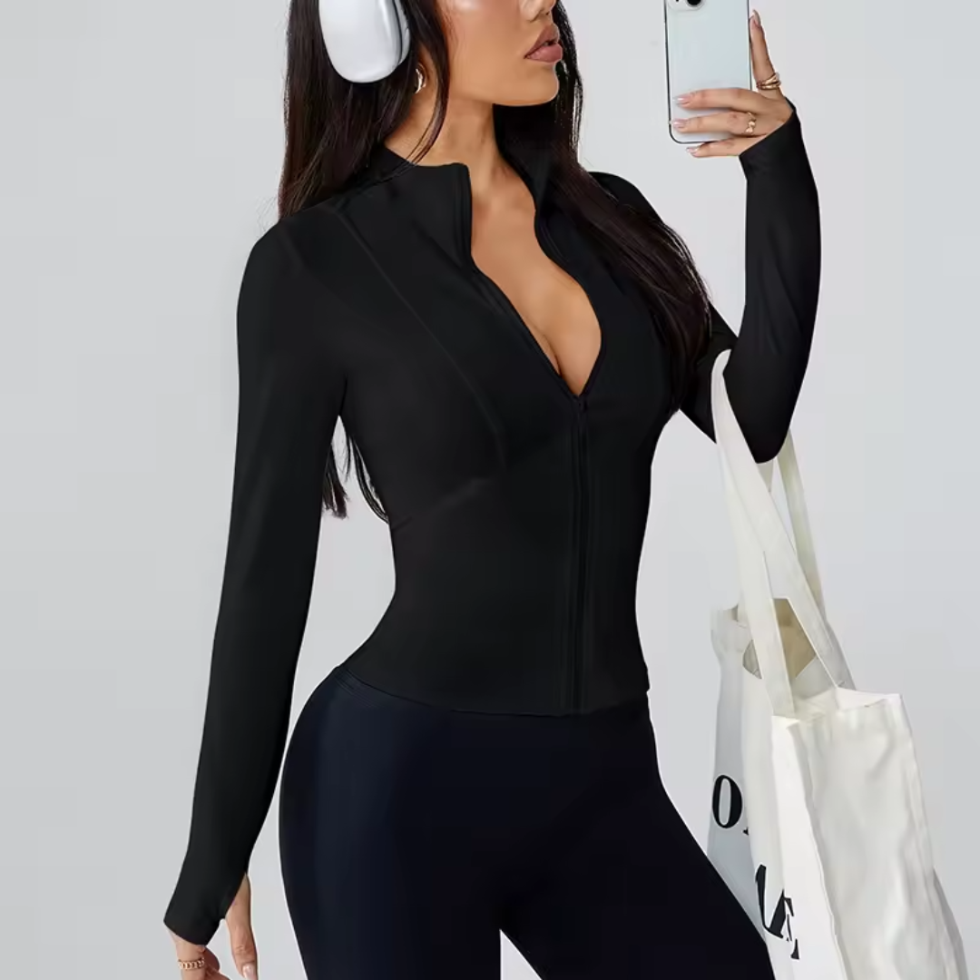 Chamarra deportiva con cremallera y cuello levantado
