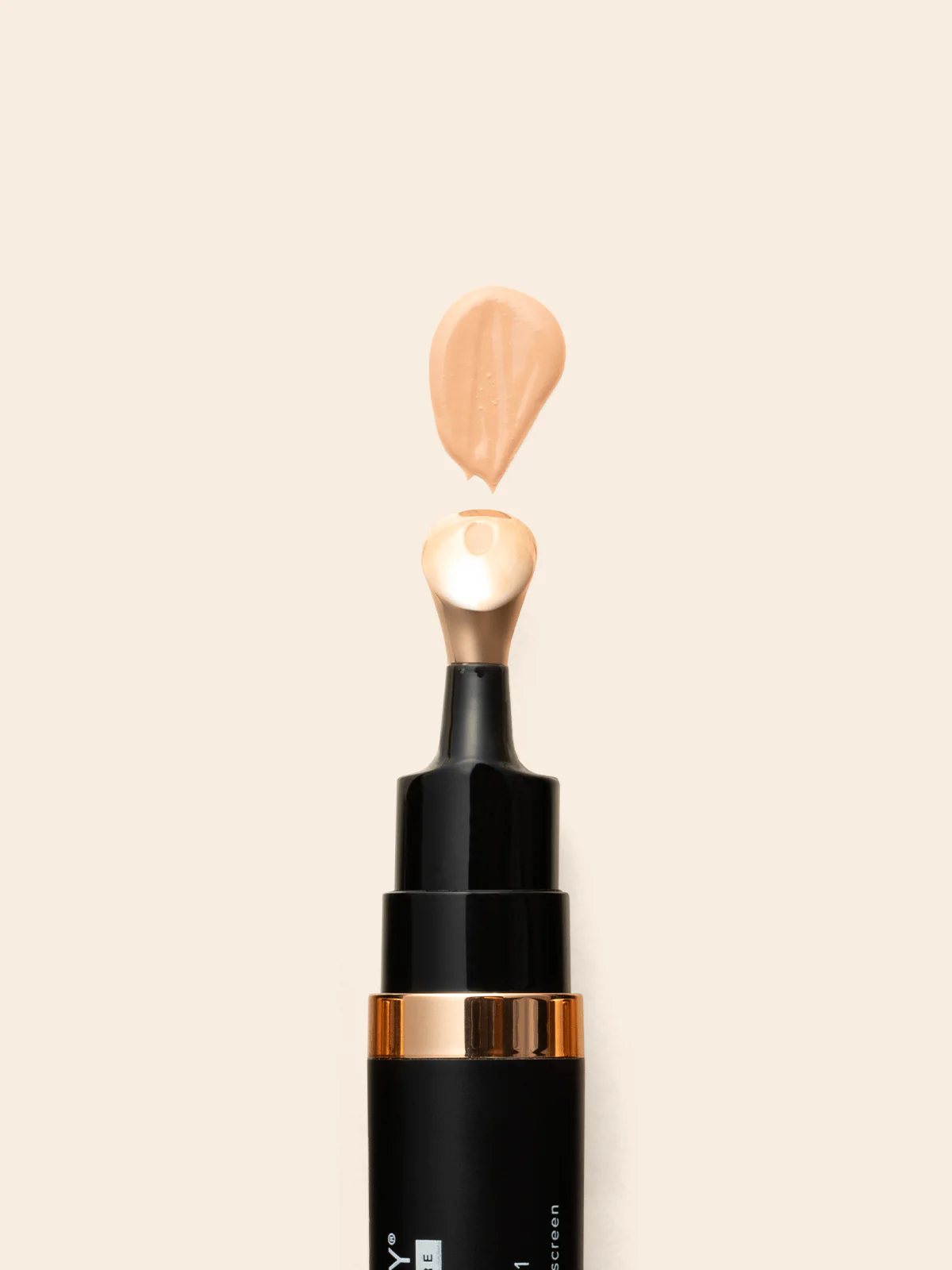 Corrector de Ojos Luminoso SPF 41