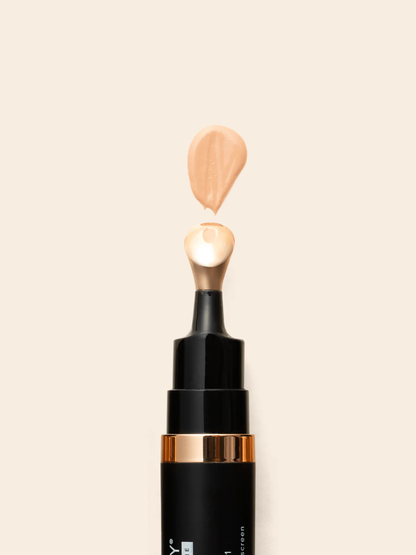 Corrector de Ojos Luminoso SPF 41